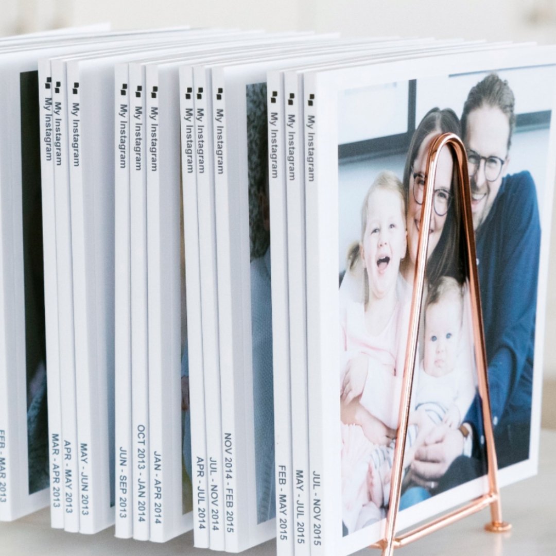 StyledOrganized's tweet photo. If you want to make your photo book printing automatic, we recommend looking into the Chatbooks online service. 
Photo credit:  @chatbooks
#SOSpringSweep #digitalphotos #digitalmemorykeeping #Chatbooks https://t.co/NMNMzuQWdI