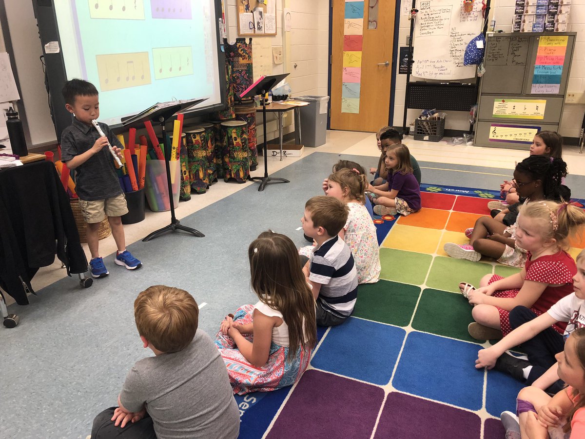 SpringRunMusic's tweet image. This k friend got a recorder and brought it in to show his class!  #musicclass #orff #ccpsperform #springrunfun