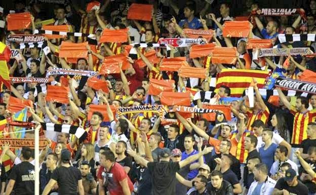 navi2004vcf's tweet photo. Escucha @anilmurthy1903 ¿ya te has pensado cómo se va a solucionar el tema de @CN10_VCF ??? Alguna iniciativa por tu parte para fumar "la pipa de la paz"??🤔 Y si les dais la mitad de las entradas asignadas a la Asociación del Pequeño Accionista que no "fan res"??😠 #espabilando https://t.co/bfU3iU6LM0