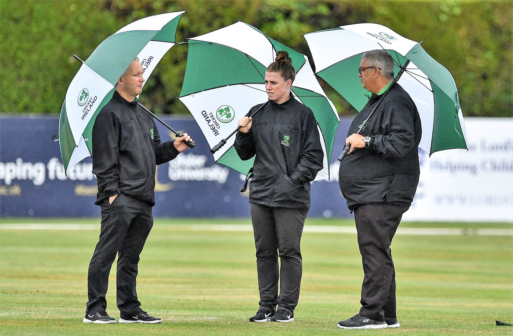 Cricket umpire dress sales