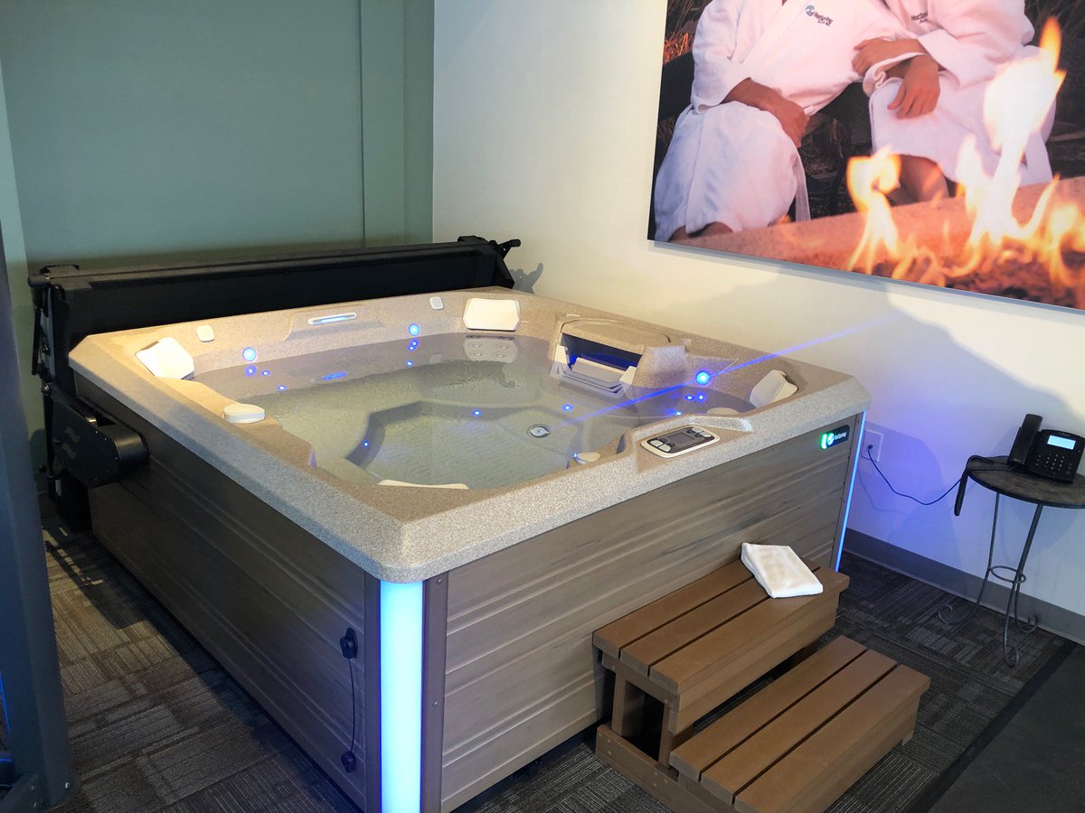 SmartopSpaCover tweet media