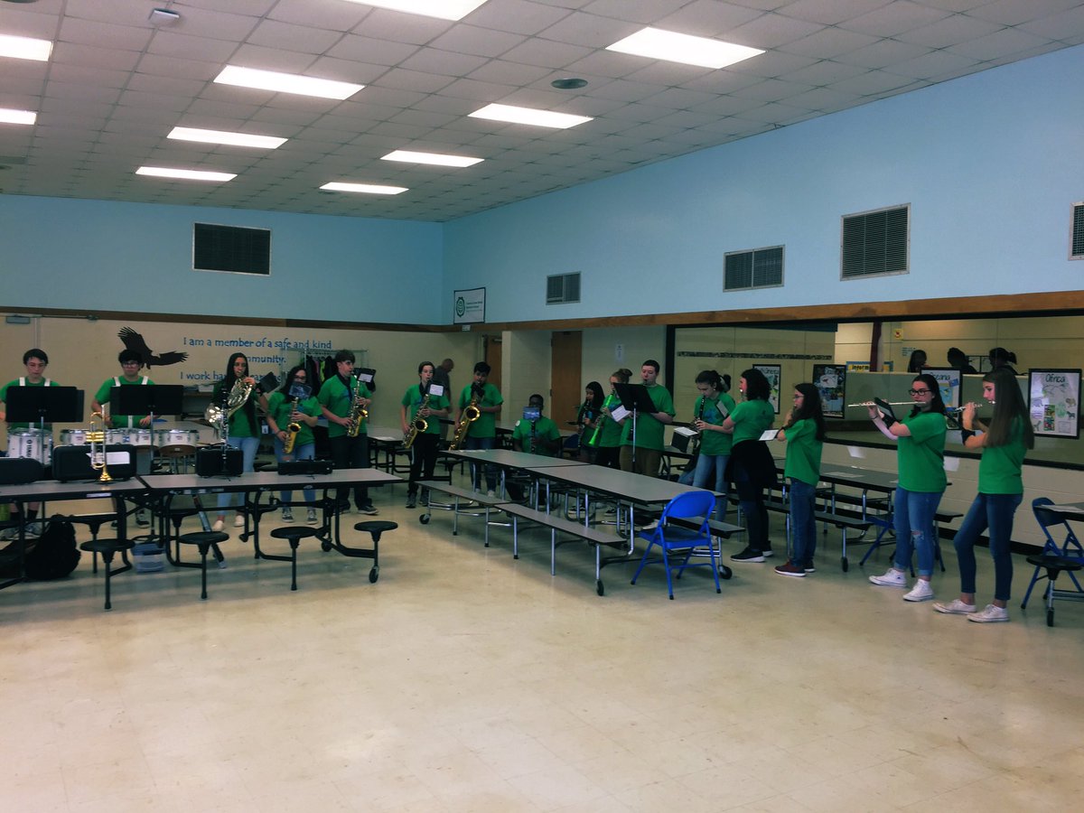 GHMSBands's tweet image. A big thanks to @HESSPLASH, @Central_ElemE4E, and @ECGlobalElem for the wonderful hospitality and allowing us to speak with the 5th graders about joining band! 5th graders, come to one of our sign-up meetings with a parent: 4/23 (at ALS) or 4/30 (at GHMS), 6pm both nights!