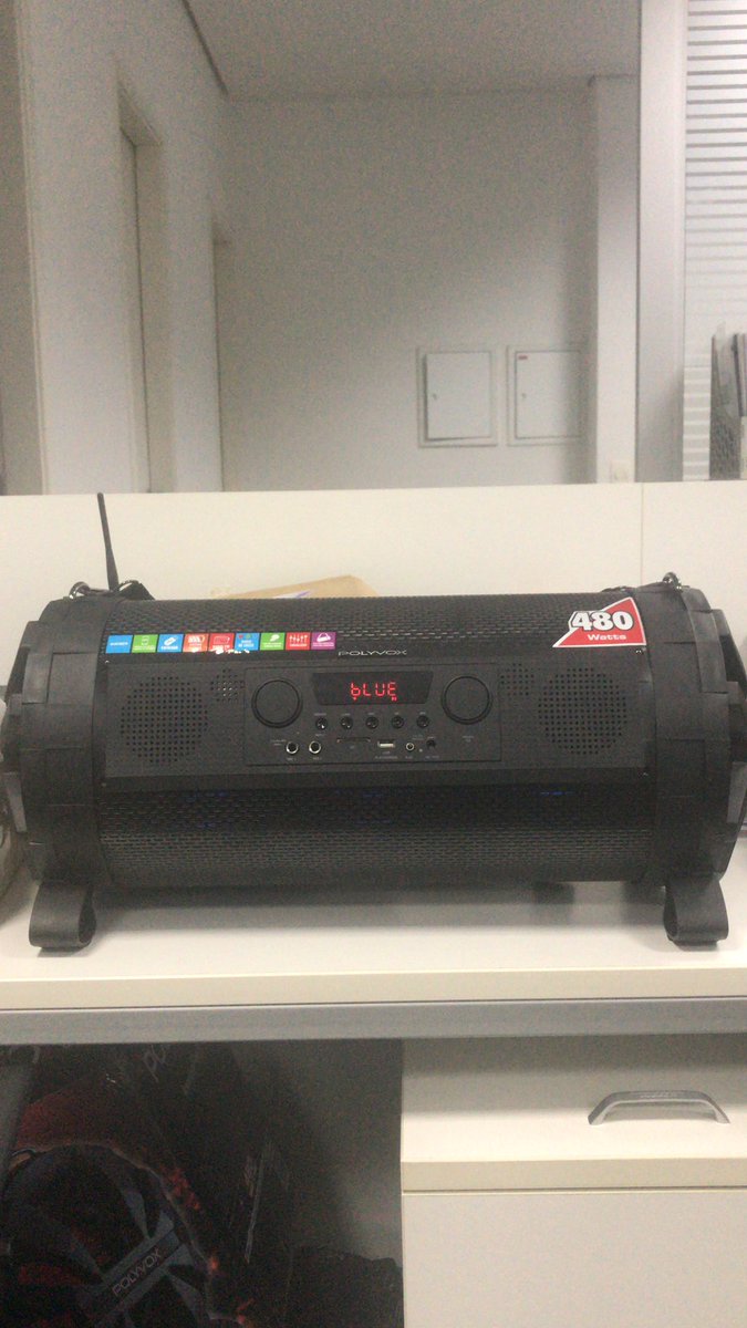 PolyvoxAudio's tweet photo. É muito linda! #xb860 https://t.co/mg4FDQt8uF
