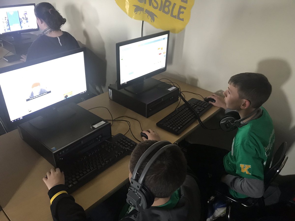 PaulGaudard's tweet photo. Thanks to Mr. Lillywhite for leading our @FiedlerFalcons coding club.  Great experiences for our future software engineers!   #coding #PrideTraditionExcellence https://t.co/TMDxMPsgre
