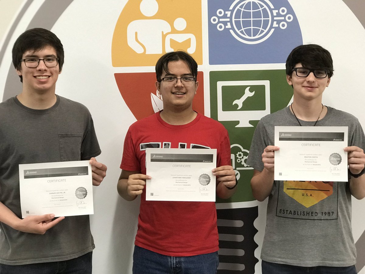 ROBODAVISWFISD's tweet photo. We have 3 more @SOLIDWORKSedu Certified Associates here at the @WFISD_CEC These guys really got after it! We even had a perfect score! #IAmWFISD #BeTheOne #WfisdEngineering #CSWA @PeterEGriffiths @WFISDschools https://t.co/OkcbOQ3RnN