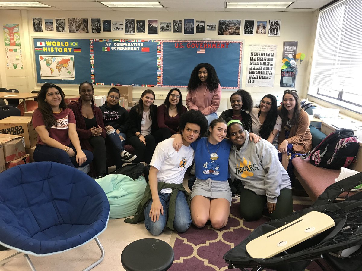 OMMfchs's tweet photo. Thank you for popping in today! @ourminds_matter https://t.co/MvVlN9MU9y