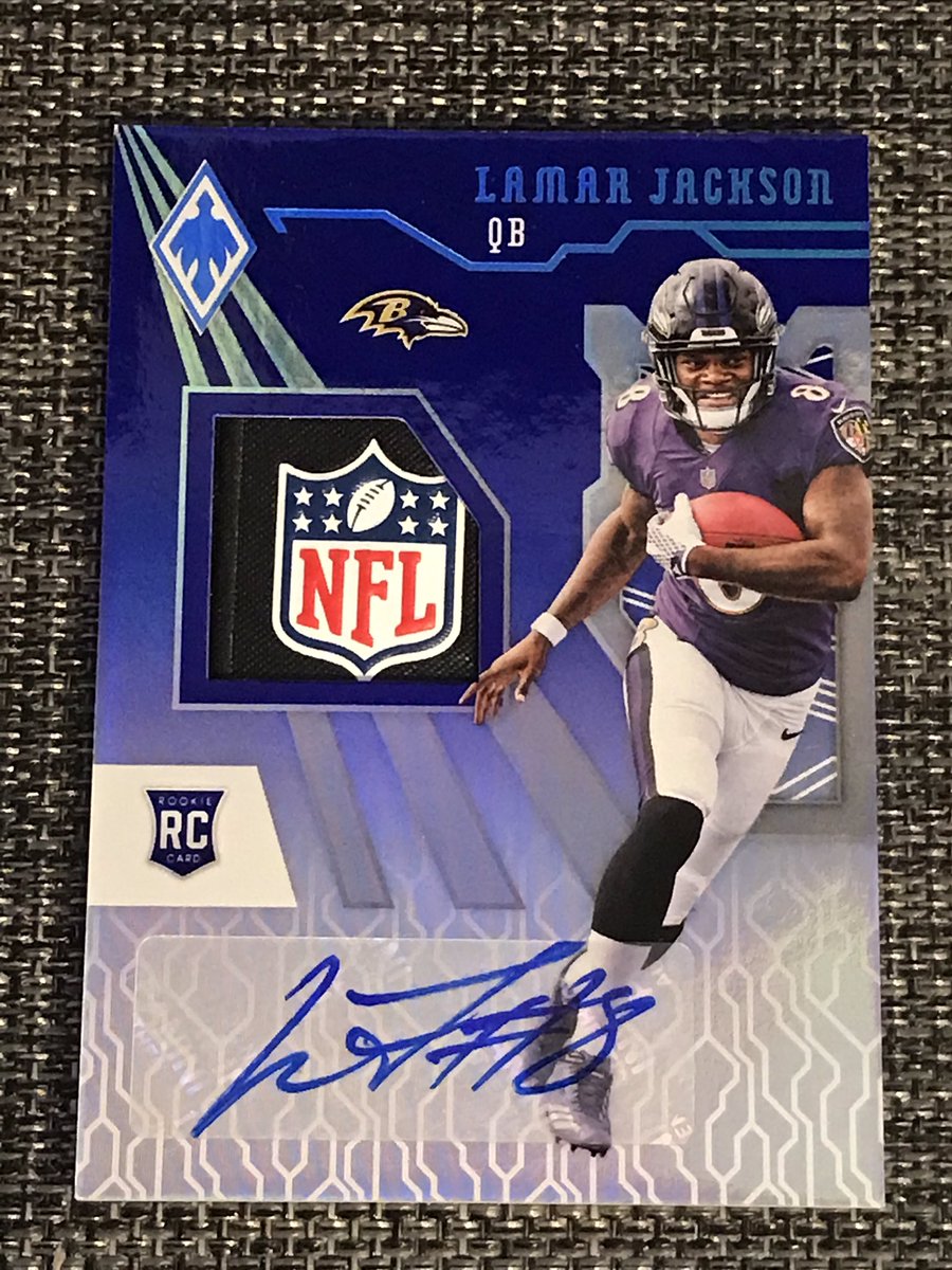 lamar jackson rookie jersey card