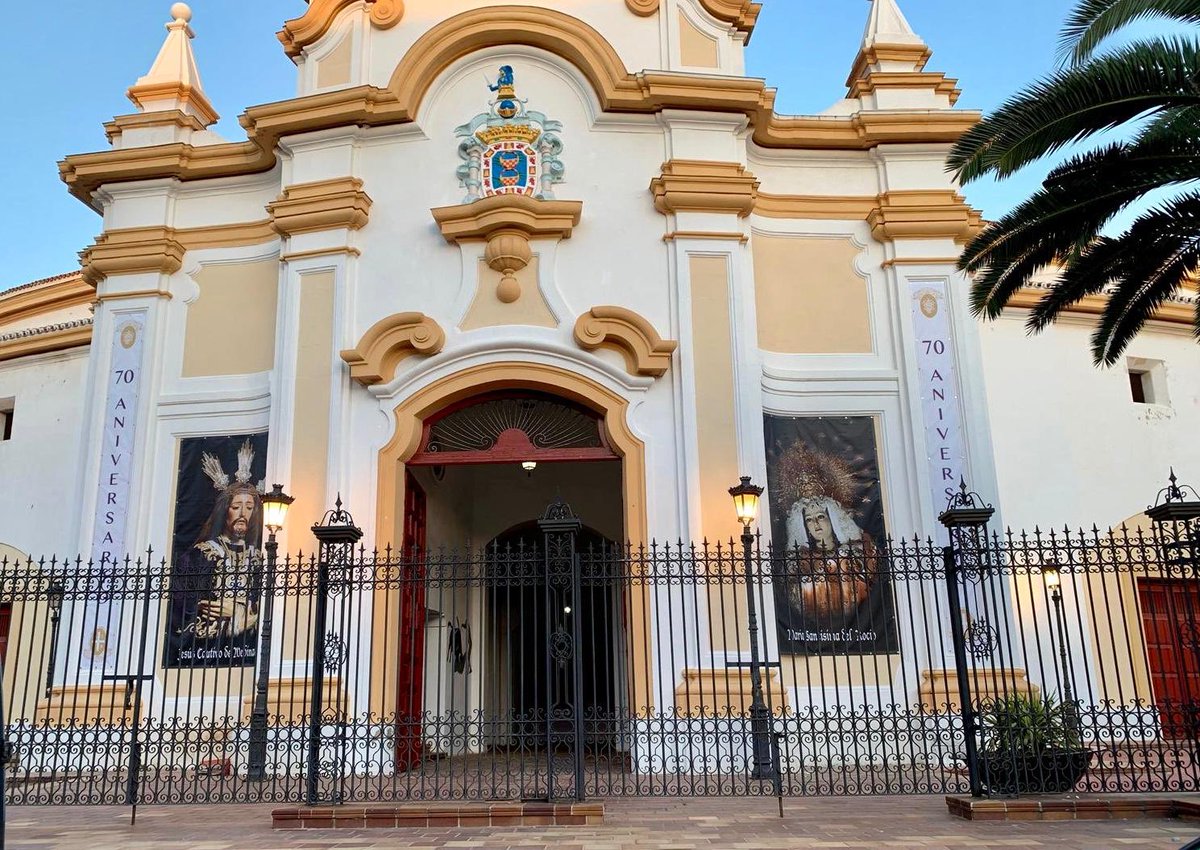 amcautivoml's tweet photo. La mezquita del toreo ya está preparada para ser la casa hermandad de nuestra cofradía ( @cautivomelilla ) el próximo Jueves Santo . 

 #sonescautivos https://t.co/15mHmvBcfW