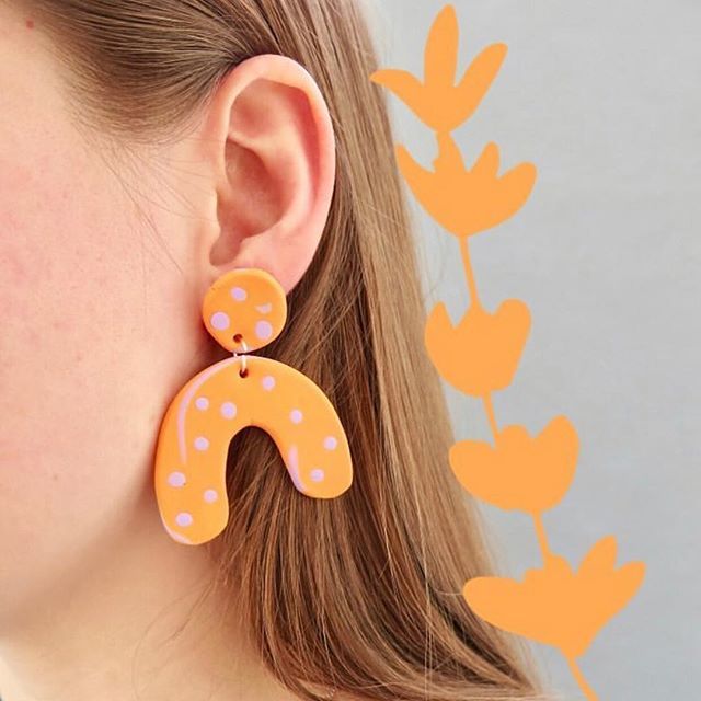 I am OBSESSED with ceramic jewelry and <a href="/baked/">Baked</a>.by.lou has some beauties. bit.ly/2IqlzYm