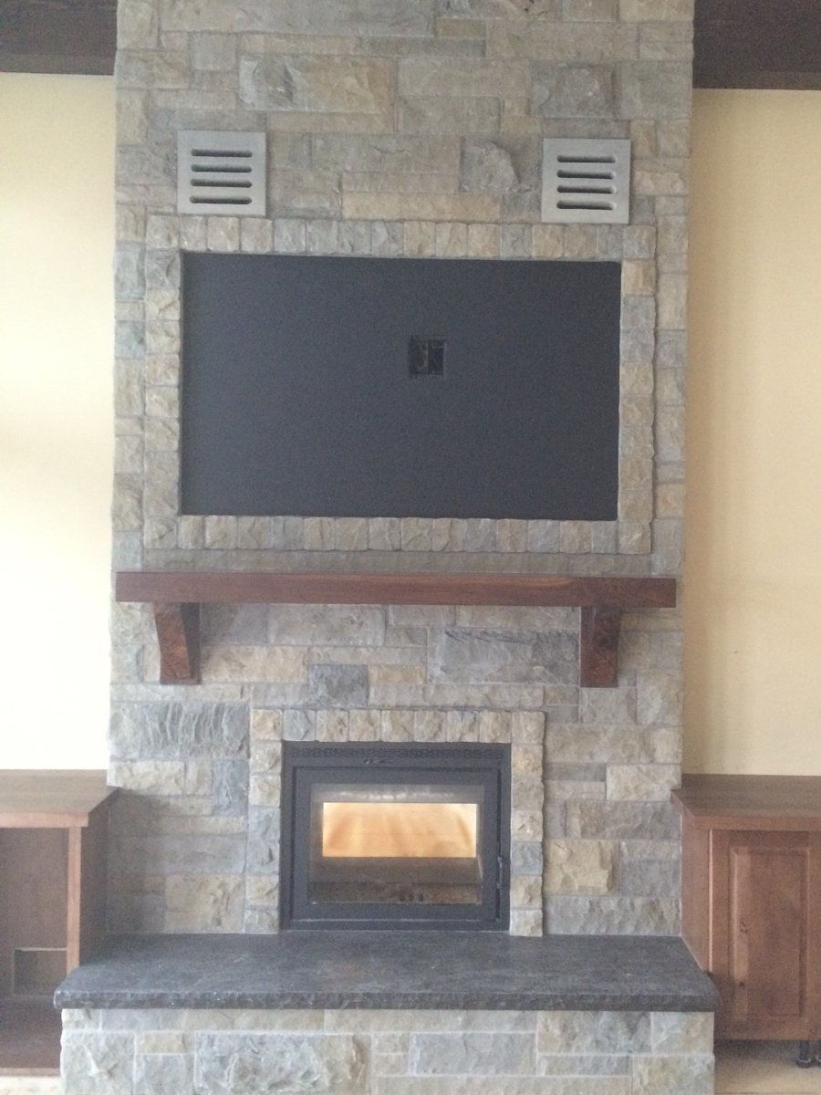 StoneConcept_'s tweet photo. These are only some of our projects we have supplied our Alberta Sandstone Ashlar completely produced from our Calgary facility. Come down to our showroom to see more fabulous ideas. #thinveneer #yycconstuction #stonemasonry #calgarycustomhomes https://t.co/bRDbqGJkMC