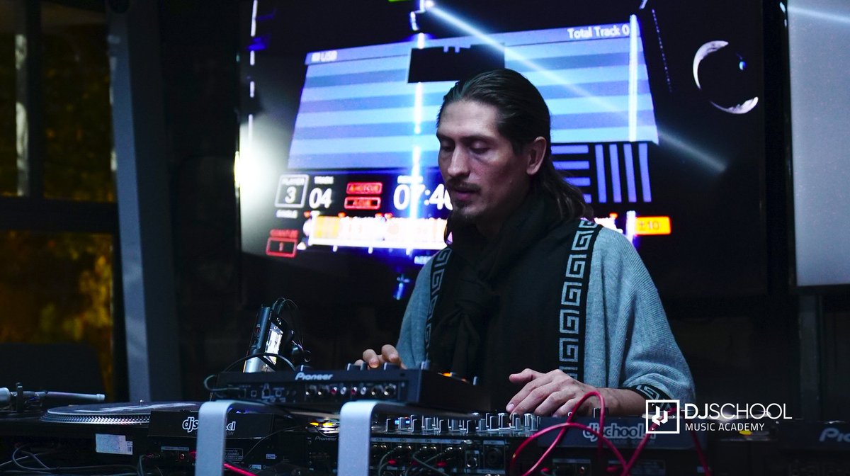 Dj School Chile tweet media
