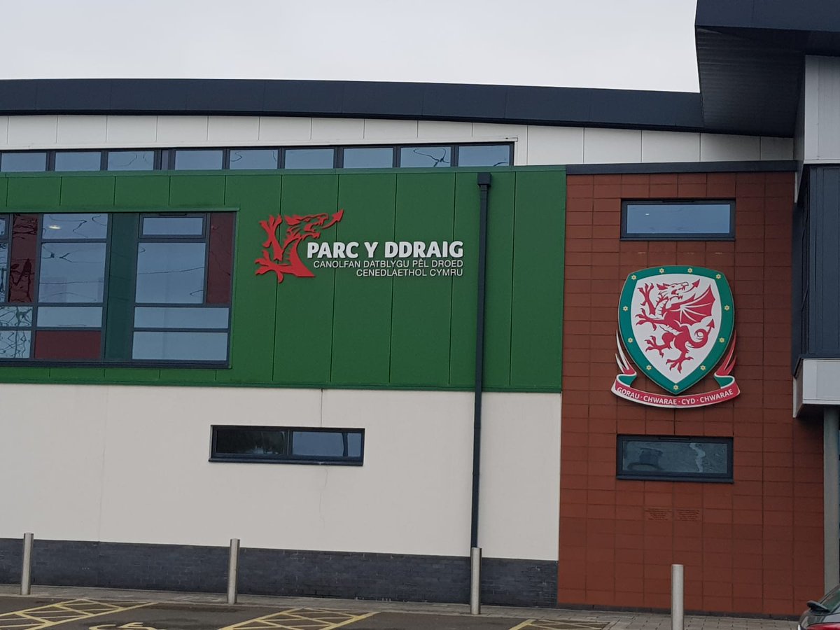 dewiwills7's tweet photo. Diwrnod iw gofio!! #fawanalysis  #balatown #dragonspark⚽📝 https://t.co/JwRQTn5QFL