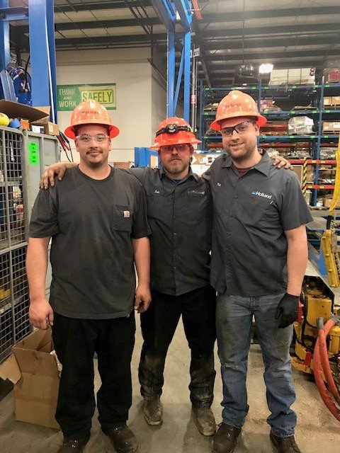 HollandRail's tweet image. It's National Work Zone Awareness Week and our employees are #GoingOrange to support our sister company Curran Contracting!
In 2017 alone there were 799 work zone fatalities. Be sure to use caution when going through work zones. #Orange4Safety