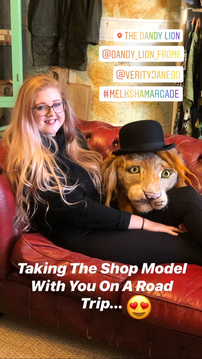 LisaMarieFranks's tweet photo. 🌟 Shop Model On Tour! 🌟 
#frome #dandylionfrome #lifeofriely #fromereclamation #cheeseandgrain #fromemarket #antiques #roadtrip #buying #melkshamarcade #shopmodel #sassy #lion #hunting #shooting #pigeons @fromerec https://t.co/4lZGLpUiBt