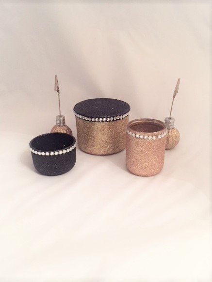 Krafty Mckrafterson On Twitter Gold Vanity Decor Holiday Home Decor Gothic Glam Decor Gold Centerpiece Https T Co 1rfbfbyoit Etsy Kraftymckrafterson Glittertabledecor Https T Co U5mgi3yfdg