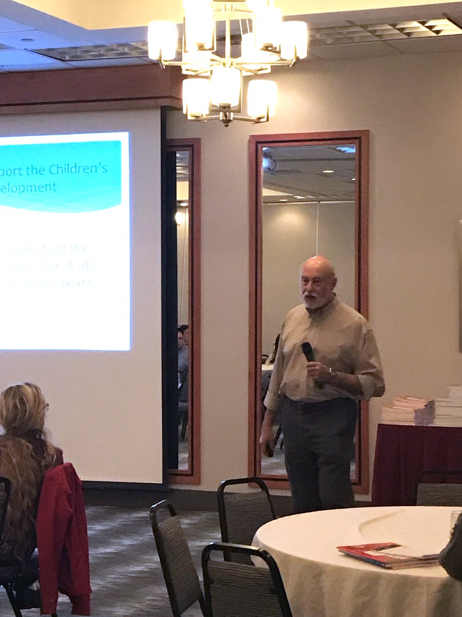 BerkCoSchoolsWV's tweet photo. Last week parents and teachers from Winchester Avenue Elem gathered for an evening of literacy learning with Dr. Timothy Rasinski at Family Engagement Night. Thank you to everyone who attended and talked strategy to make literacy a top priority in school and at home! https://t.co/byvYnihAIe