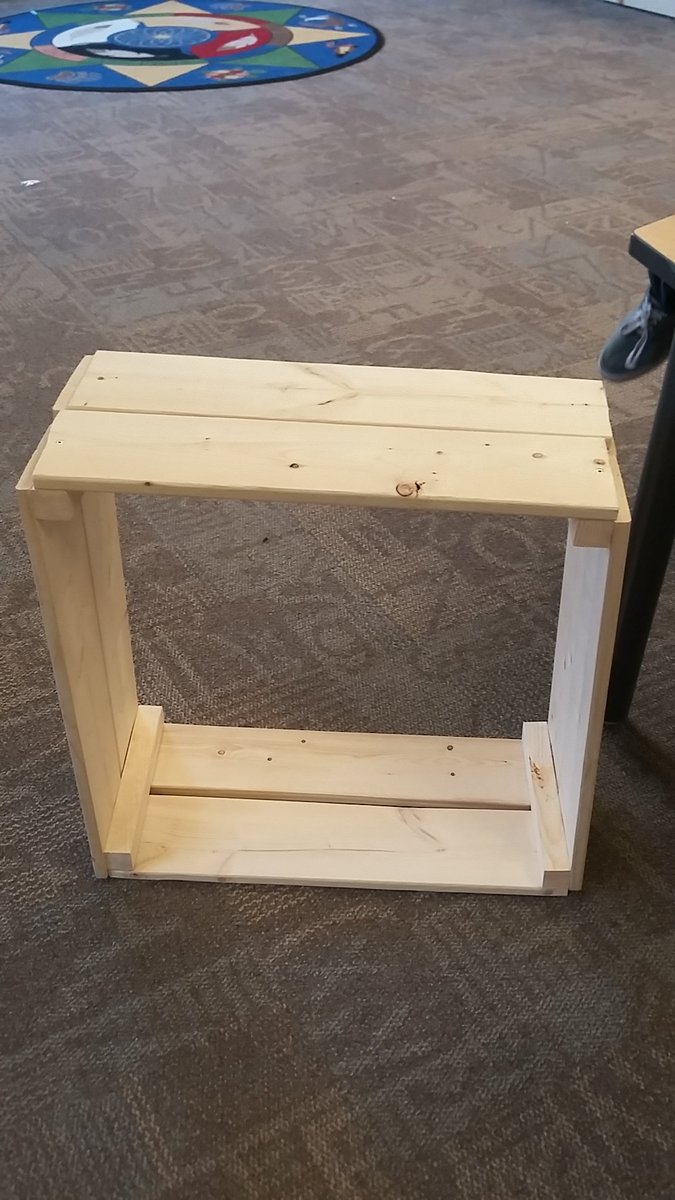 akm_evans's tweet photo. Amazing critical thinking skills to design, create, take apart, re-create. Thanks @tsps_library for your support! #notjustabox stay tuned @eSSTteam @techie168 as this tomato box project comes together! https://t.co/moCHaXee9y