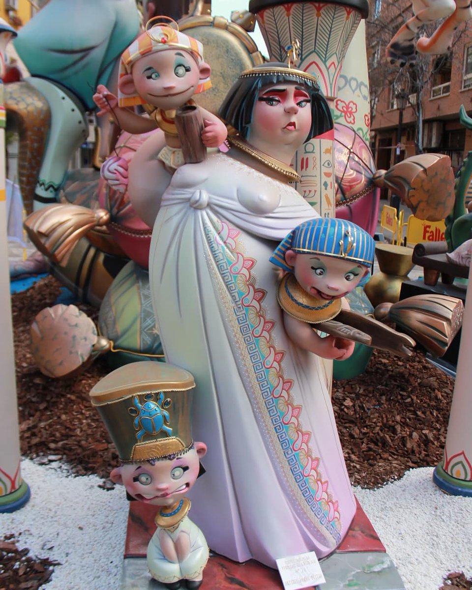 Falla Fernando el Católico Ángel Guimerá <a href="/fallaelbunyol/">Falla El Bunyol FB79</a> de Josué Beitia, 5°Premio sección 1B 
#valenciaenfallas #fallas19 #valencia