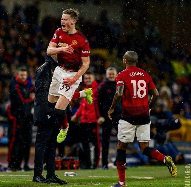 LONERANGE's tweet image. When The Handing Over Of The Captaincy Really Should Have Happened #NoDisrespectIntended