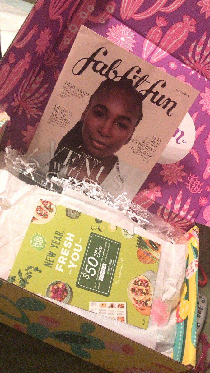 xXCandy_Coated's tweet image. FabFitFun Spring box review! Link in bio 💓 Check out what I got and how you can get &amp;amp;10 off your first box! #fabfitfun #fabfitfunspringbox #fabfitfunaffiliate #blackbloggers #blackgirlsblog