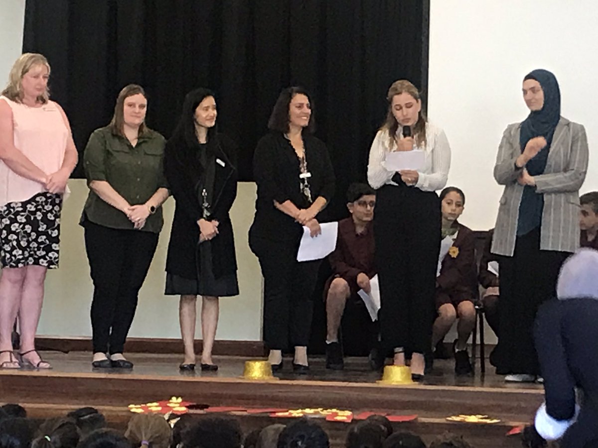 Simone Larkin tweet media