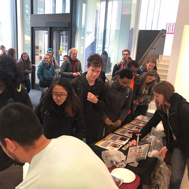 cseweek's tweet image. Thanks to everyone who’s come out to one of our cookouts so far! 🙌 We appreciate your participation in our service projects. We earned over 60,000 grains of rice today for UN World Food Program and we have almost packed all of the kits for the less-fortunate in our community…