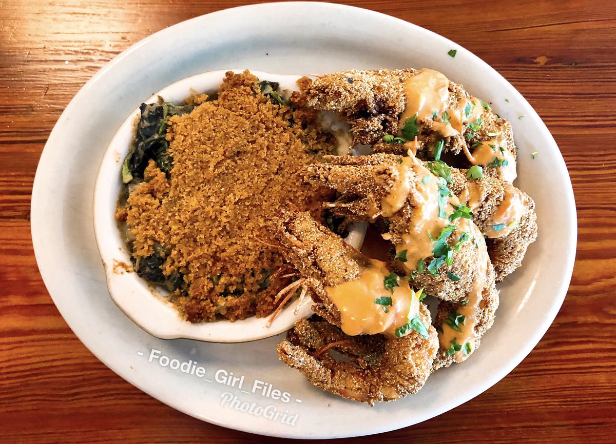 FoodieGFiles's tweet photo. @highhatcafe Today’s Special is so good, it’ll make your toes curl! 😮😋
•
#highhatcafe #neworleans #nola #foodielove #dailyspecial #dinnerout #neighborhoodrestaurant #friedshrimp #collardgreens #vinagrette #eatlocal #FoodieGFiles https://t.co/XBUJwMF7TV