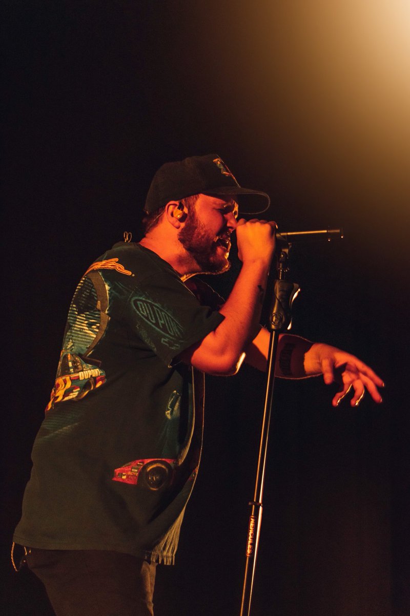 justintown27's tweet photo. Being able to shoot for one of your favorite artists is such an amazing experience. Thank you @TeamVisionary and @QuinnXCII #FromTourWithLove β€οΈππ€ https://t.co/L2J65kCVvr