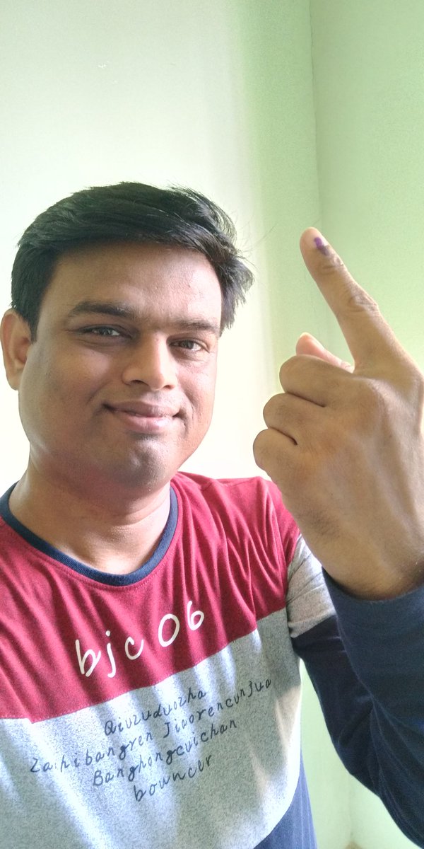 lambodarsahu's tweet photo. #KBMSelfie https://t.co/Z8NHuBbiUI