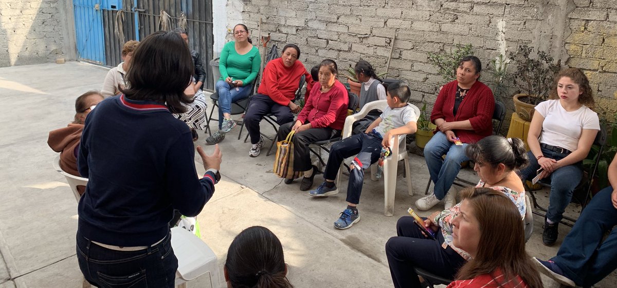 paojimh's tweet photo. En @TolucalaBellaCd trabajando en conjunto gobierno y ciudadanía podemos llegar a los resultados esperados: #eliminar la #violencia en contra de las #mujeres. 

Trazar una agenda con perspectiva de género dentro de @TolucaGob es trabajo de todos y todas. https://t.co/TRInroMfHg