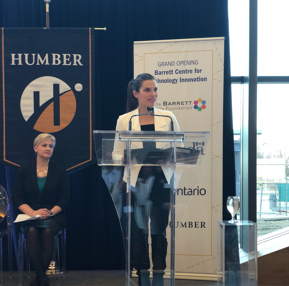HumberPoly's tweet photo. Thank you @KirstyDuncanMP for sharing your #Humber story. The Minister shares postsecondary education plays a fundamental role in Canadian society and congratulates #BarrettCTI “for the extraordinary place it is” #onpse https://t.co/8OdHvCI66k