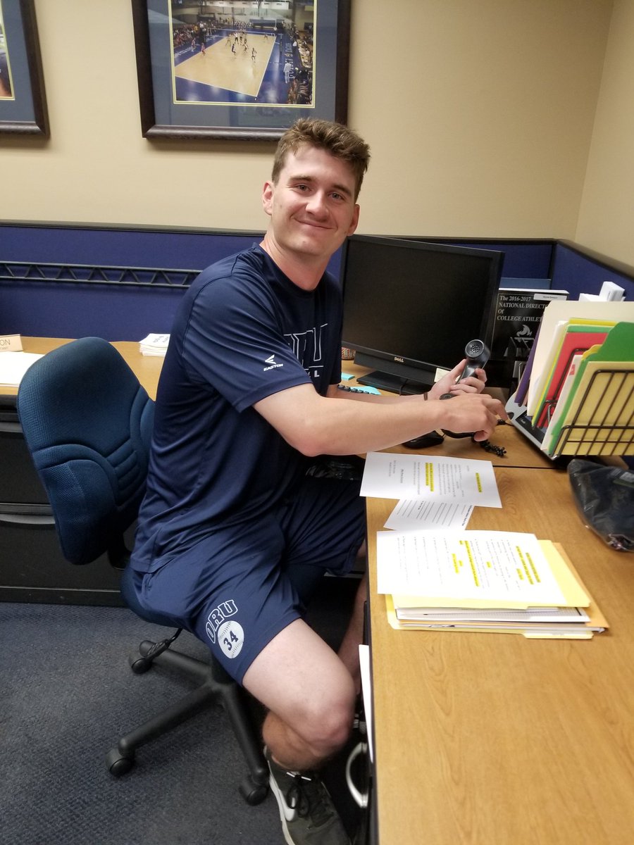 TimoJJ's tweet photo. Be ready tonight! 📞☎️📱🦅

Awesome response from @ORUAthletics student-athletes who want to call and thank our donors during our annual Thank-a-Thon!

Big thanks to those who make it all possible!

#championsbeginwithyou
#GoldenStandard https://t.co/ysZGwiR2CQ
