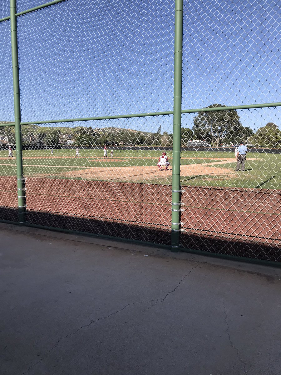 Beautiful day for a game!!  #GoDragons #FTHS #baseball <a href="/vcspreps/">VCS Preps</a>