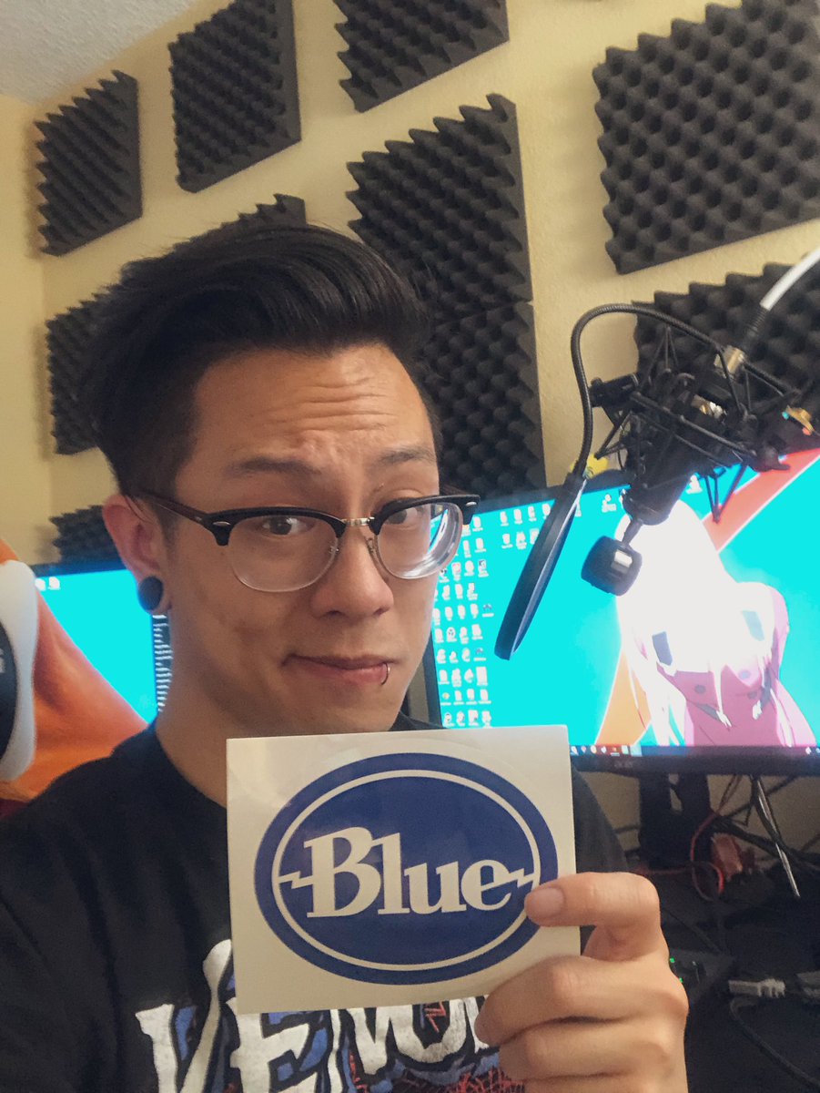 Theasianavenger's tweet photo. To celebrate my partnership with @BlueMicrophones , We’ll be giving away a Yeti microphone. Make sure your mic is as good as my topdecks with a Yeti! 

How to win?: 
Retweet this and make sure you’re following me! Winner will be picked on 4/16. 

#sponsored https://t.co/hobUH1qs86