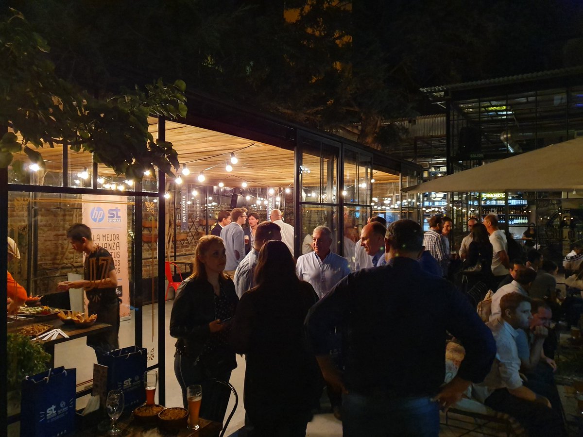Ya estamos en #CasaJuez para la cena de bienvenida del #ChannelTalks junto a <a href="/stenfar/">Stenfar</a> y <a href="/HPArgentina/">HP Argentina</a> en #Neuquén. Mañana nos acompañarán <a href="/SamsungArg/">Samsung Argentina</a> <a href="/SolutionBoxArg/">Solution Box SRL</a> <a href="/Distecna/">Distecna</a> <a href="/PC_Arts/">PC Arts Argentina</a> <a href="/Logitech/">Logitech</a> @grupofixon #Megacomunicaciones <a href="/LicenciasOnLine/">Licencias OnLine</a> @latincloudcom <a href="/Masnet_ok/">Masnet</a>
