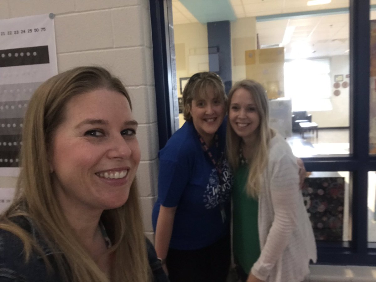 sacurry82's tweet image. We have amazing staff here @TClayWoodES   #TimberwolvesROCK #SpringTwitterChallenge @AndrewBuchheit