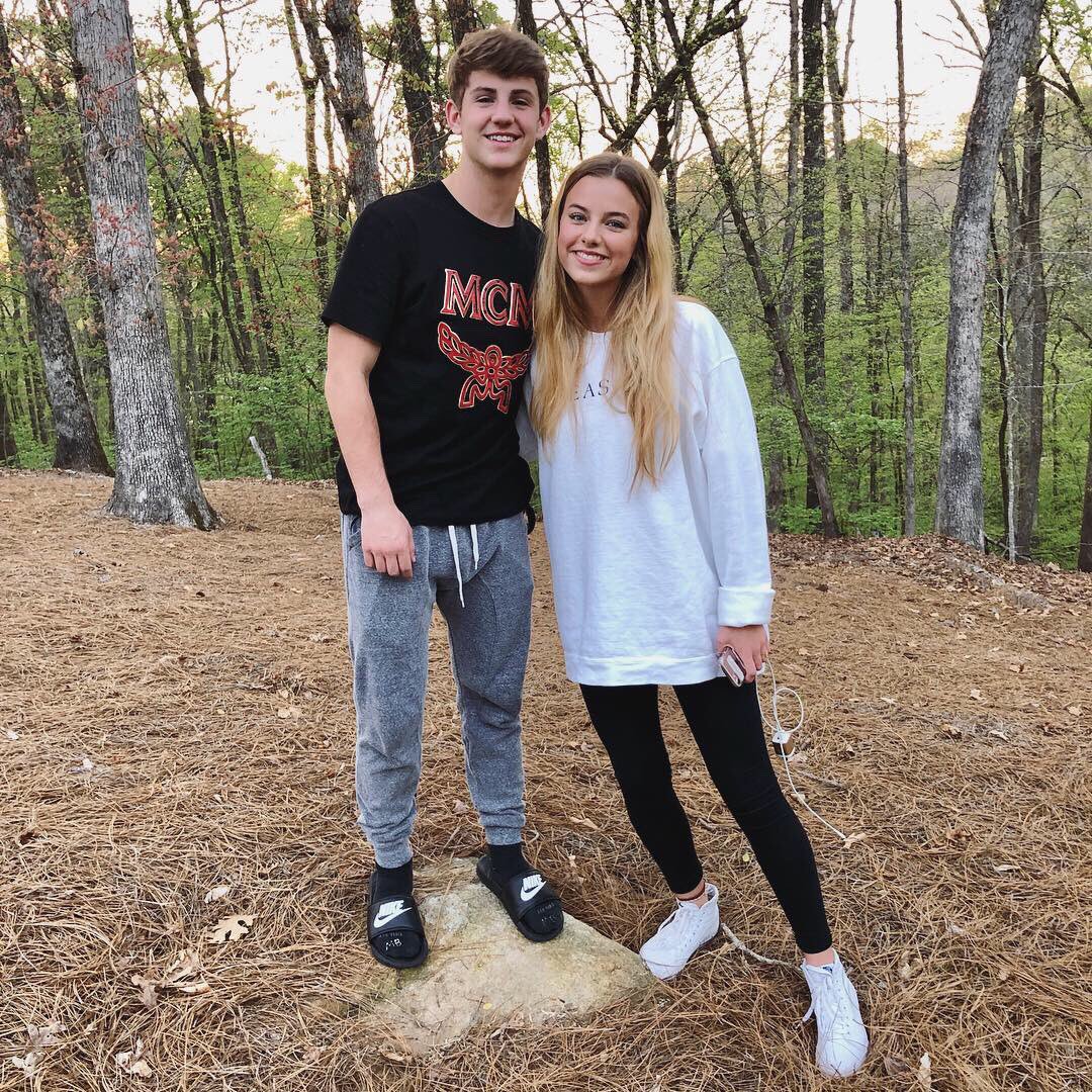 MattyBRaps's tweet photo. I grew a few inches… jk https://t.co/bH0fDsuAyF