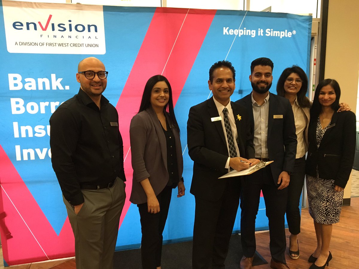 WellardAtWork's tweet image. We are ready! @EnvisionFin #NewtonBranch is happy to host the @Newton_BIA and #NewtonTalks event tonight as we hear more info from Rick Green and the proposed #SouthFraser community rail.

#Community #SurreyBC