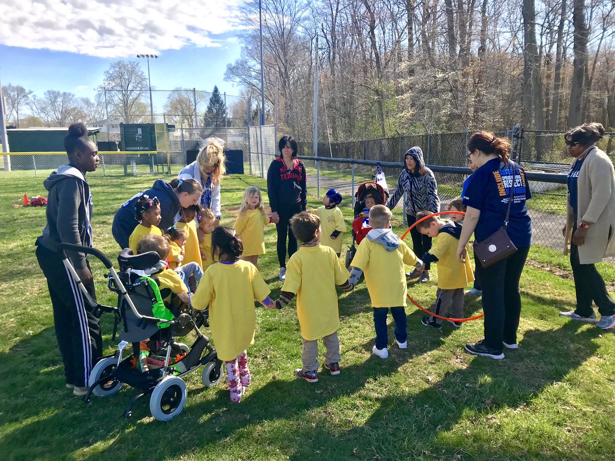 RedClayMobility's tweet photo. Young Athletes Day was full of smiles, sunshine, sports, and an amazing group of preschoolers!  So many life skills are built through Special Olympics. Teamwork, kindness, and acceptance have never looked so cute 😊@SODelaware @MeadowoodRC @teamredclay @RCSpecServices https://t.co/hJJy31Labt