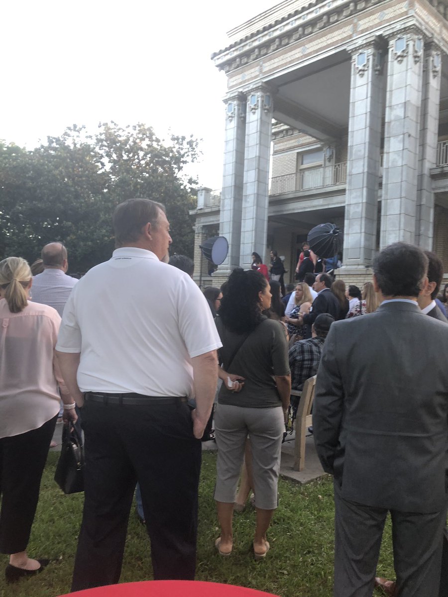 cadroptini's tweet image. Kelsie’s St Thomas Scholarship Banquet #FutureCelts #USTHouston #USTWSoccer ⚽️🏆