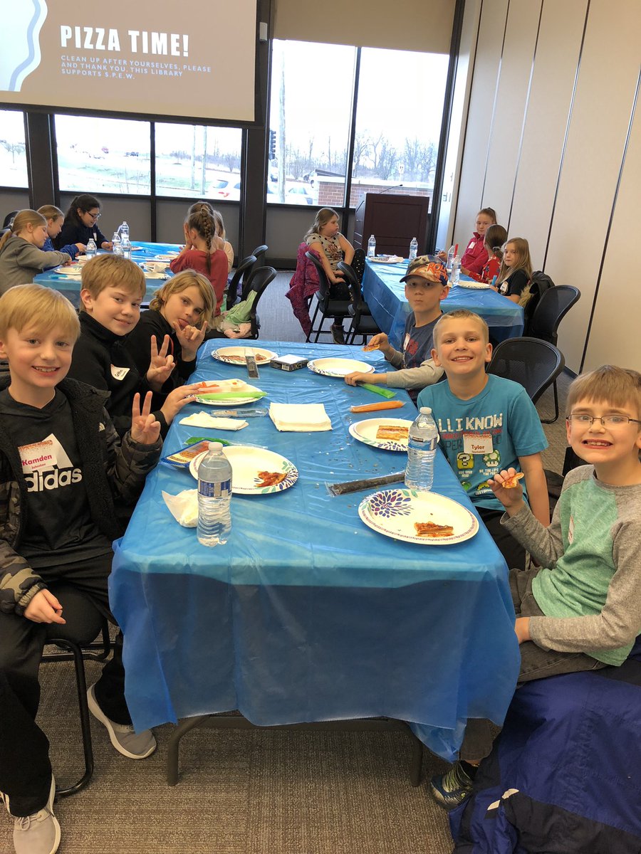 Rachel A Newcomb tweet media