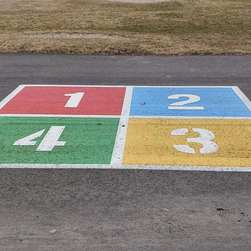 ElitePavement's tweet photo. We visited a school today that we had the opportunity to paint last year. The sun, salt and sand of southern Ontario tend to play havoc on outdoor finishes, but I'm proud to say that our work is holding up! One year on and going strong.
@GermanMillsPS 
@YRDSB https://t.co/RJxbuhkeYT