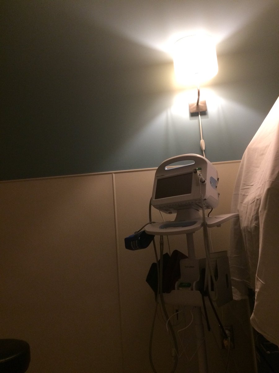 CHWKcommunity's tweet photo. Another day, another test, another anxiety attack. Another wonderful cancer clinic health care worker. We are coming for you, WombRaider. #cancer #workingthroughcancer #dontdieondeadline https://t.co/gXzCv6JPH3