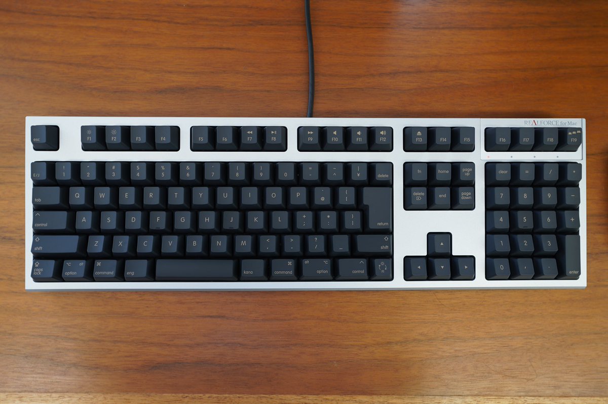 池田 泰延 Ics 東プレのキーボード Realforce For Mac が届きました モノクロな質感でimacとの見た目の相性が抜群 打鍵も静かで 打ち心地が気持ちいいです ッターン をしがちなエンジニアのエチケット Realforce T Co Vovr7zlaxa