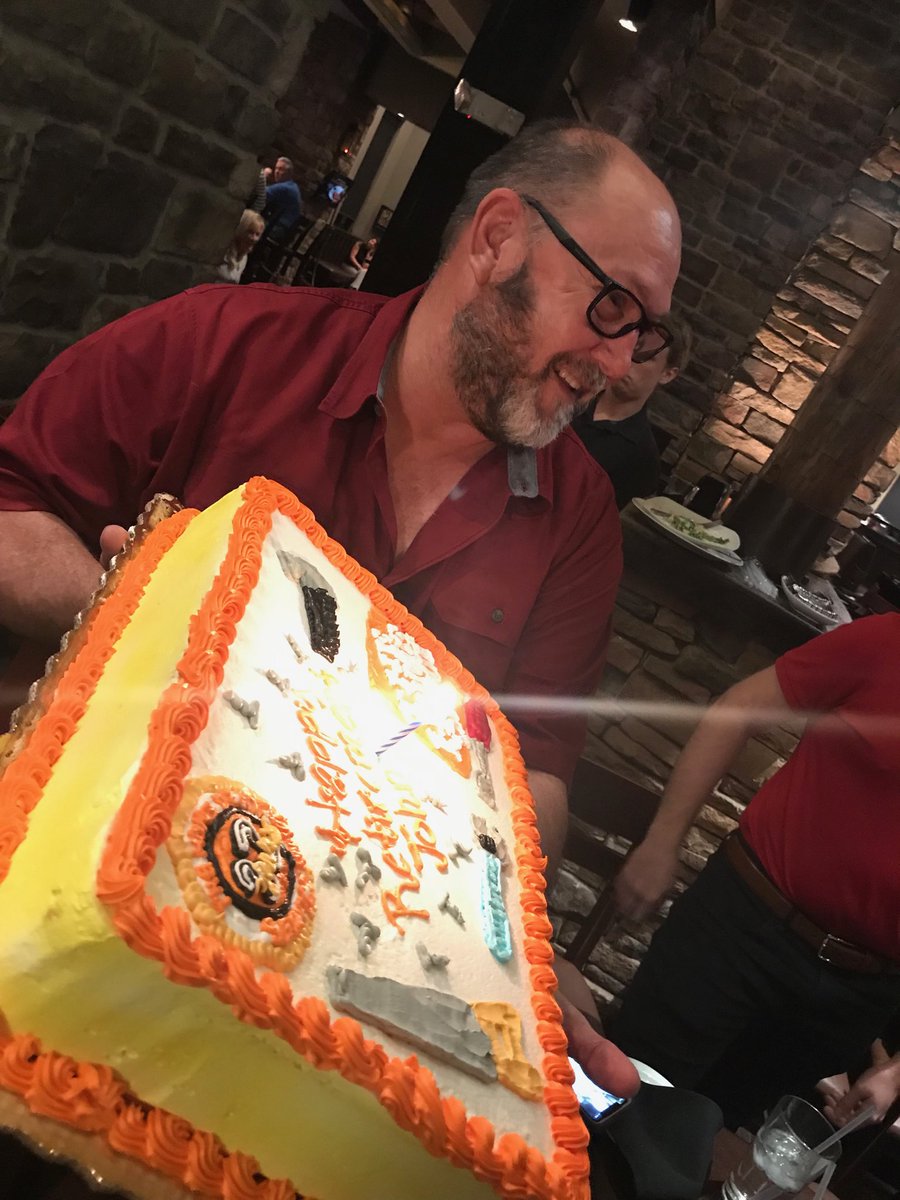 Elizabeth Moody tweet media