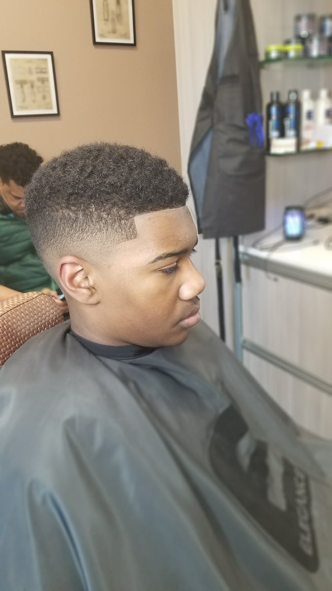 Trojan The Barber On Twitter Stay With The Krispy Line Ups