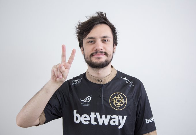NinjasInBrazil's tweet photo. GGWP @ReDDevilSsport! Ganhamos uma partida apertada e competitiva contra eles. Obrigado à todos que torceram ^^ https://t.co/IFug1lVYVH