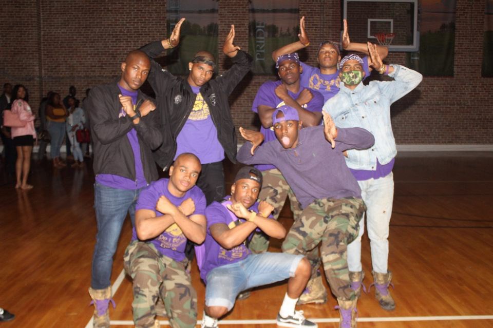 StokelyG4's tweet photo. DAWGTeam! #BossBetaSigma https://t.co/Vmd0Od2Erj