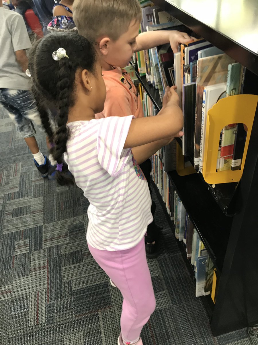 WagramWildcats's tweet photo. Thanks to our B.R.I.C.K Grant, all of the students in our school will visit the Scotland County Public Library. Today, our kindergarten classes took a trip to there. They listened to stories, read books and checked out some of the other things offered in our library! #gowildcats https://t.co/Ow5g9S5qV3