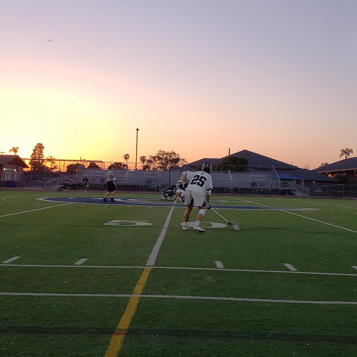 CoronadoLax's tweet photo. Game time!!  Islanders vs Poway. https://t.co/dmE0cZxmlR